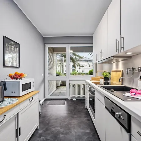 Apartment Stilvolle Stadtoase, 116 Qm, Parkblick, Wassernah, Parkplatz