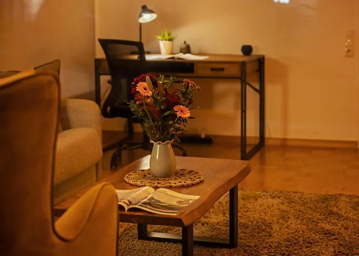 Stilvolle Stadtoase, 116 Qm, Parkblick, Wassernah, Parkplatz Διαμέρισμα