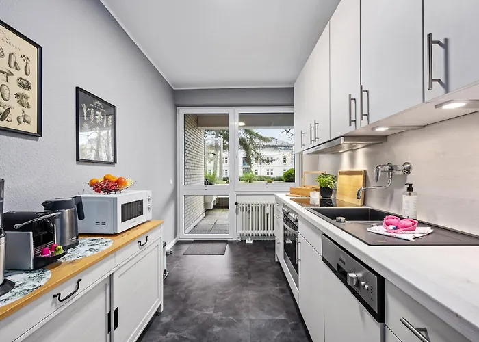 公寓 Stilvolle Stadtoase, 116 Qm, Parkblick, Wassernah, Parkplatz